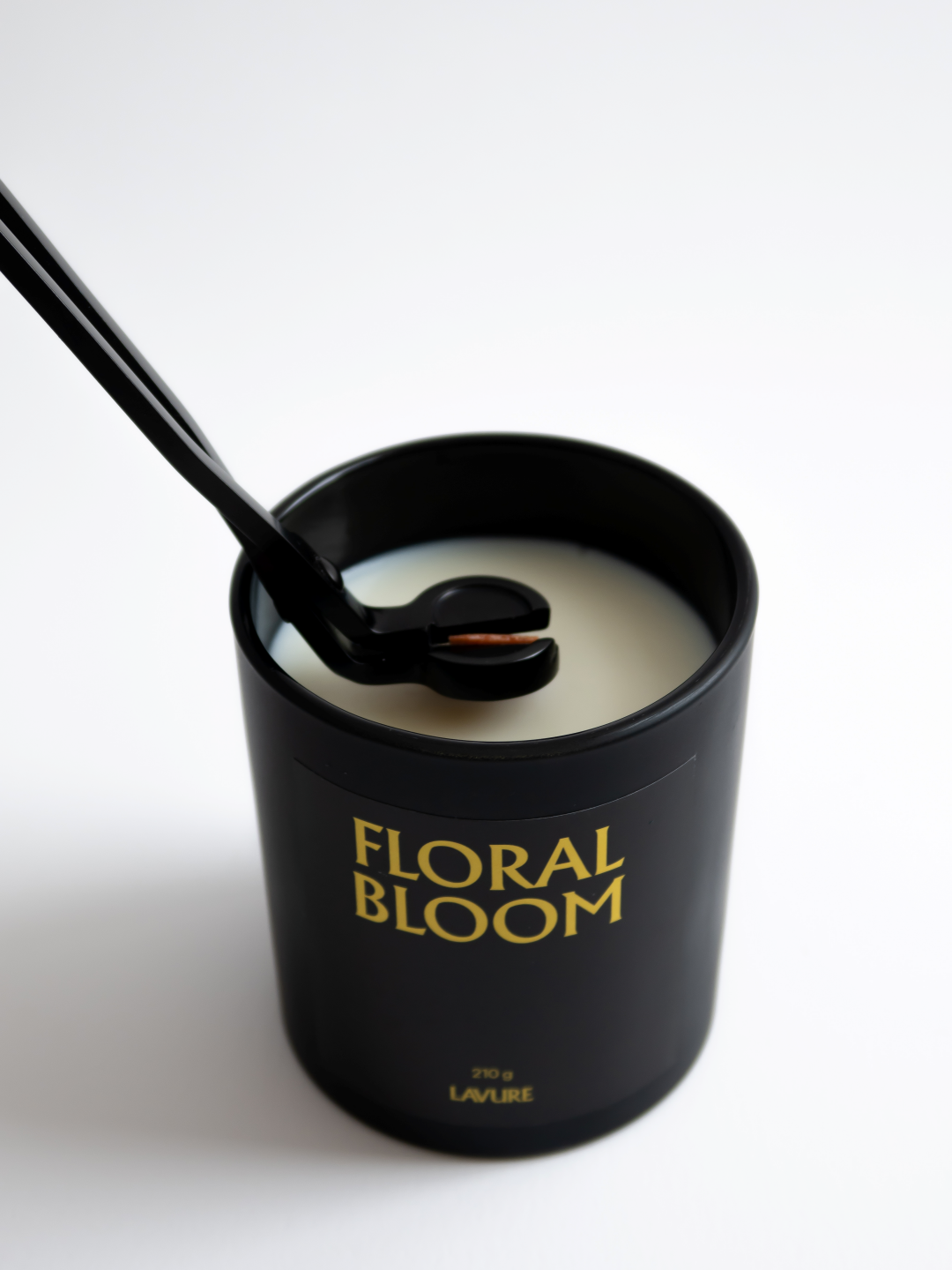 lavure-vela-corta-pabilo-negro-3